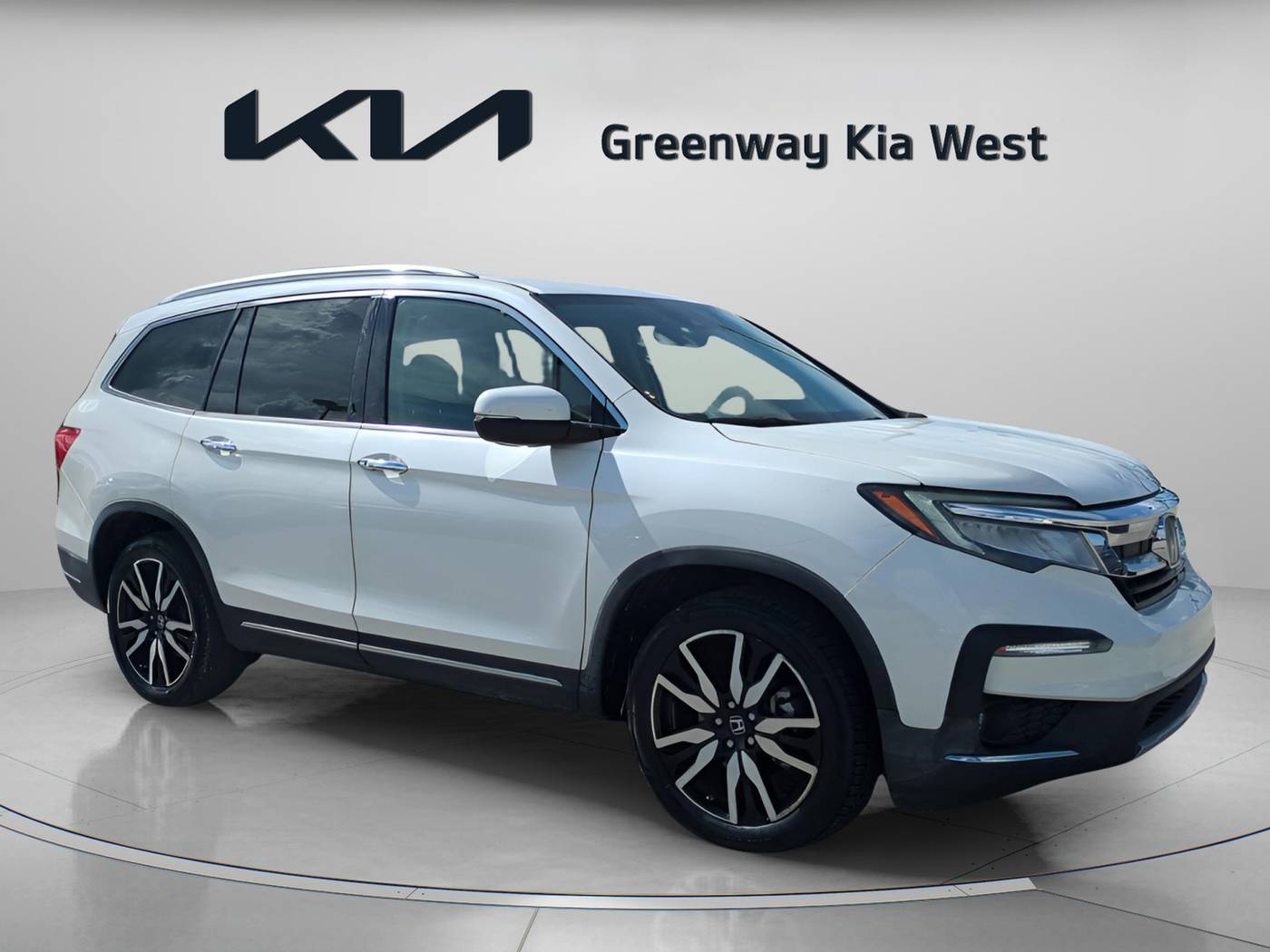 2019 Honda Pilot Touring — SUV — 83,181 mi — Orlando, FL