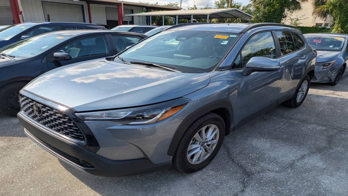 2023 Toyota Corolla Cross LE — SUV — 25,368 mi — Orlando, FL