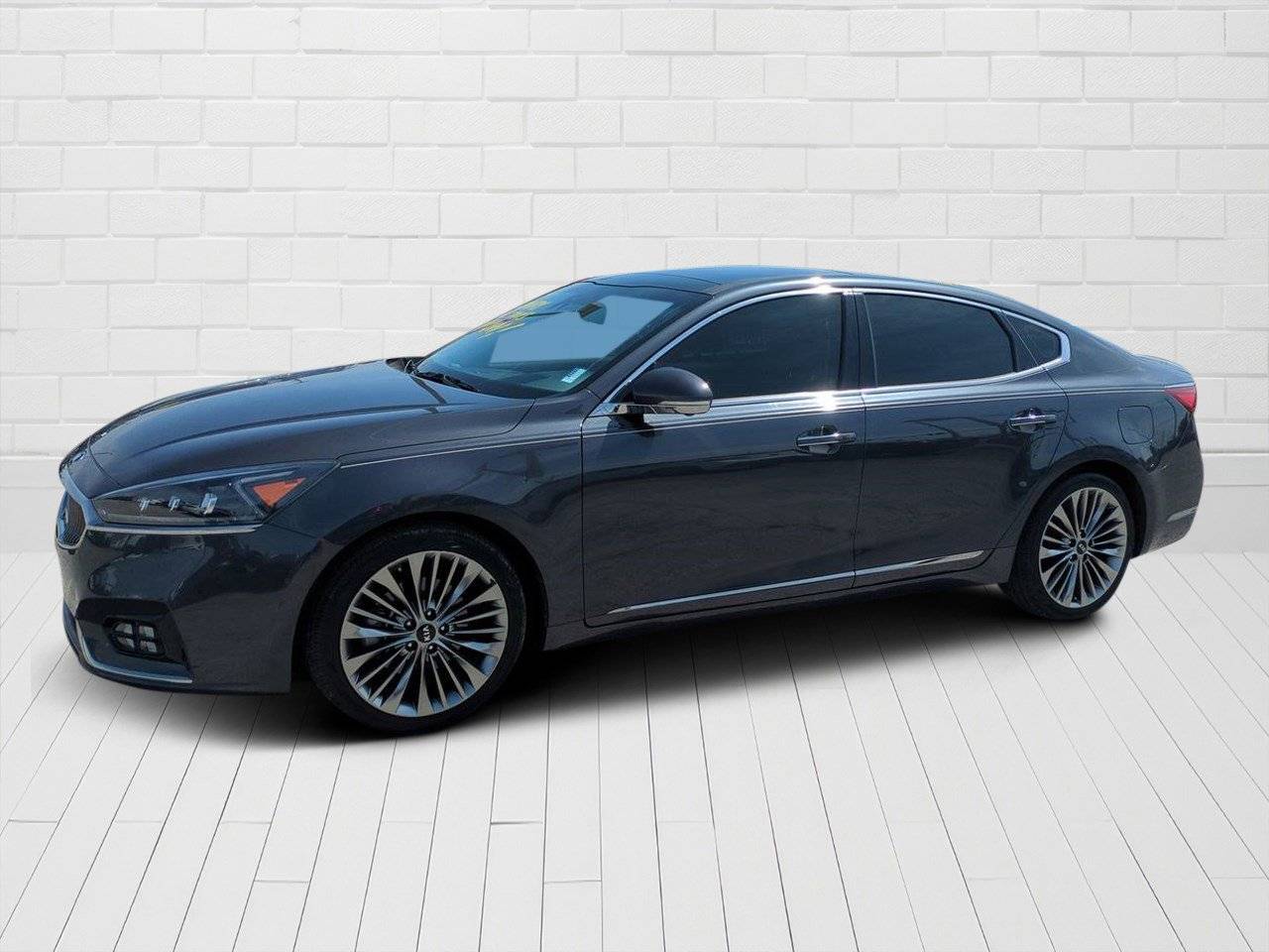 2019 Kia Cadenza Limited — Sedan — 56,997 mi — Orlando, FL