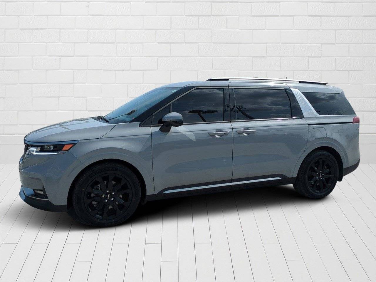 2024 Kia Carnival SX — Minivan — 26,499 mi — Orlando, FL