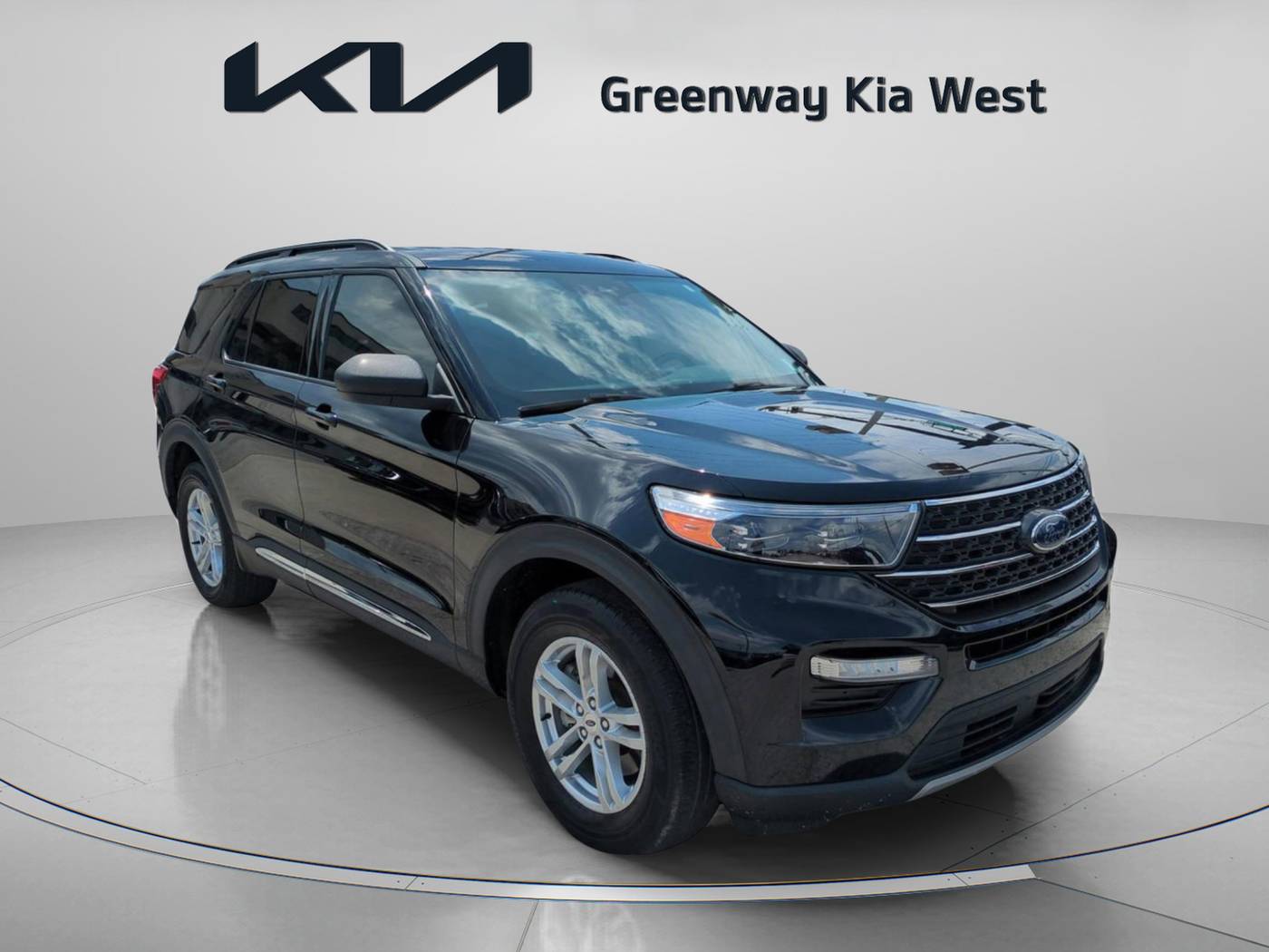 2022 Ford Explorer XLT — SUV — 27,134 mi — Orlando, FL
