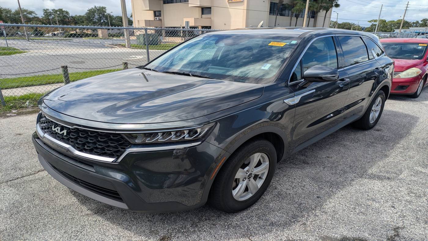 2023 Kia Sorento LX — SUV — 33,903 mi — Orlando, FL