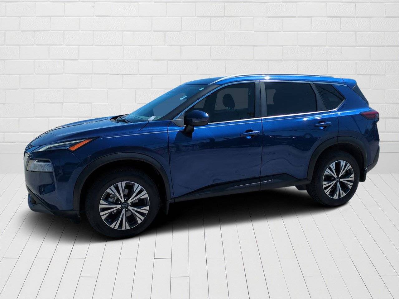2022 Nissan Rogue SV — SUV — 33,520 mi — Orlando, FL