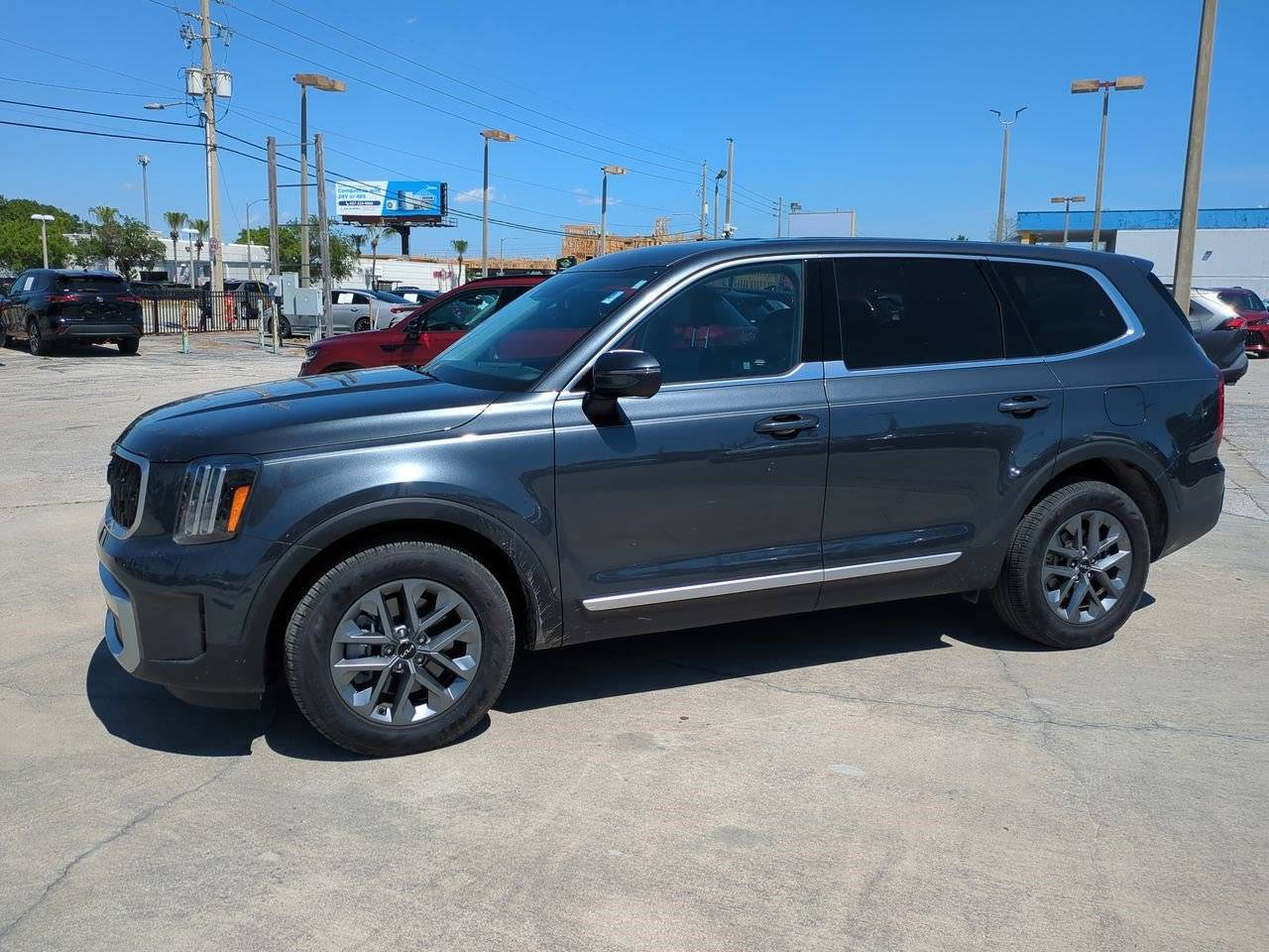 2024 Kia Telluride LX — SUV — 10,910 mi — Orlando, FL
