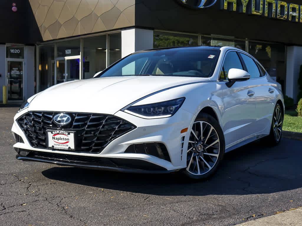 2023 Hyundai Sonata Limited — Sedan — 43,741 mi — Glenview, IL