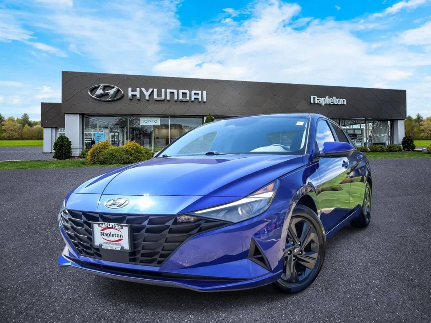2022 Hyundai Elantra SEL — Sedan — 26,137 mi — Glenview, IL