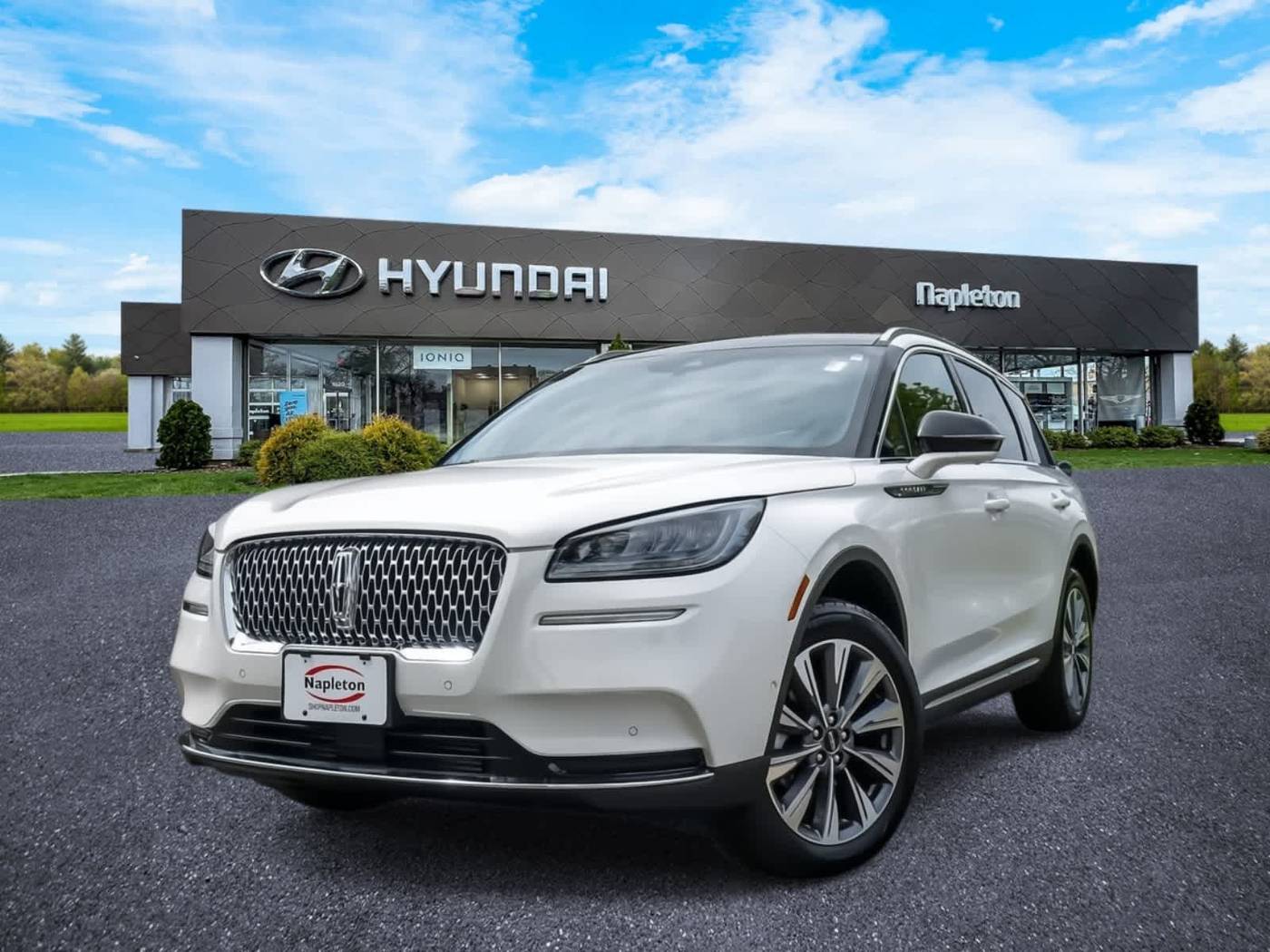 2022 Lincoln Corsair Reserve — SUV — 16,905 mi — Glenview, IL
