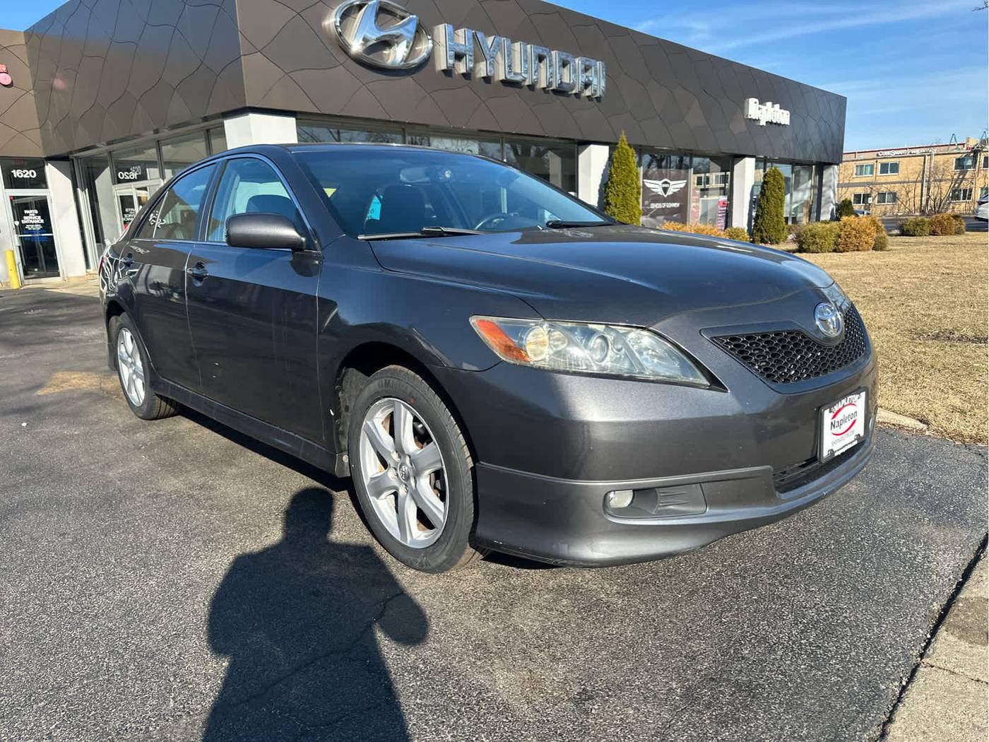 2007 Toyota Camry LE — Sedan — 106,149 mi — Glenview, IL
