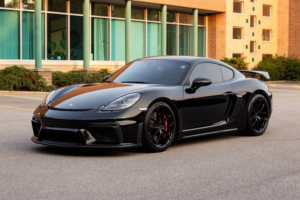 2021 Porsche 718 Cayman GT4 — Coupe — 18,215 mi — Countryside, IL