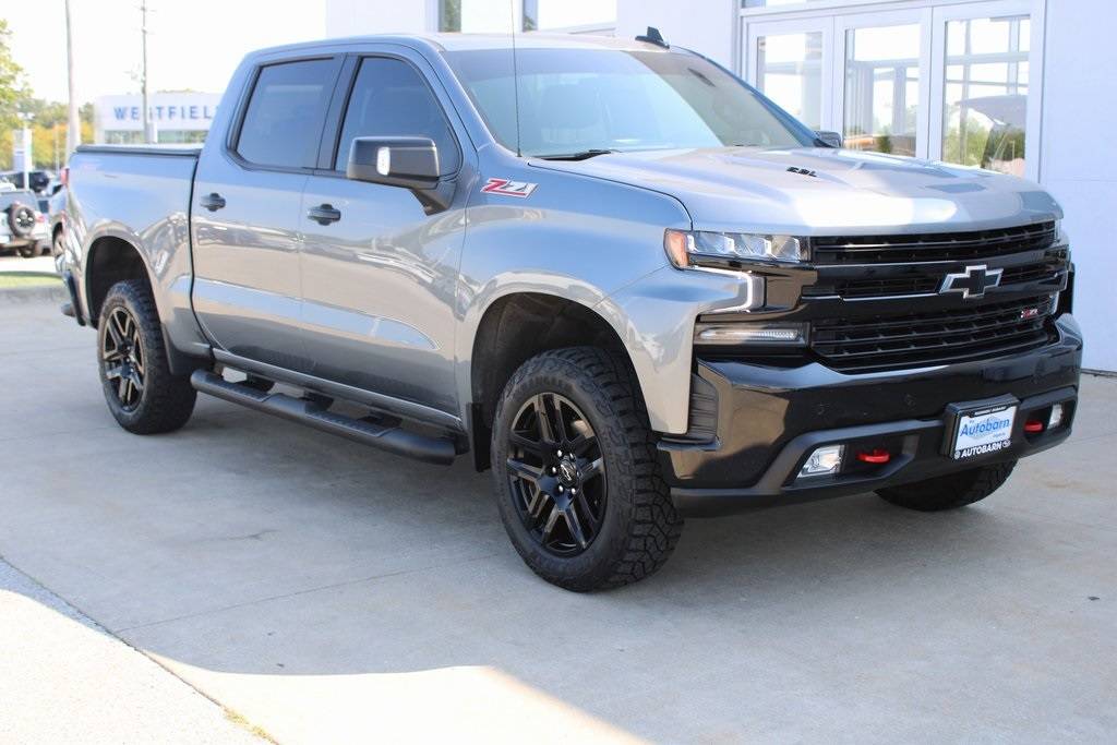 2021 Chevrolet Silverado 1500 LT Trail Boss — Pickup Truck — 28,711 mi — Countryside, IL
