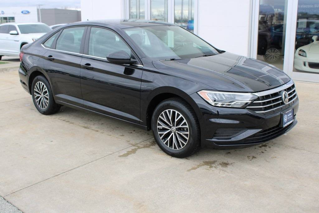 2021 Volkswagen Jetta SE — Sedan — 24,977 mi — Countryside, IL