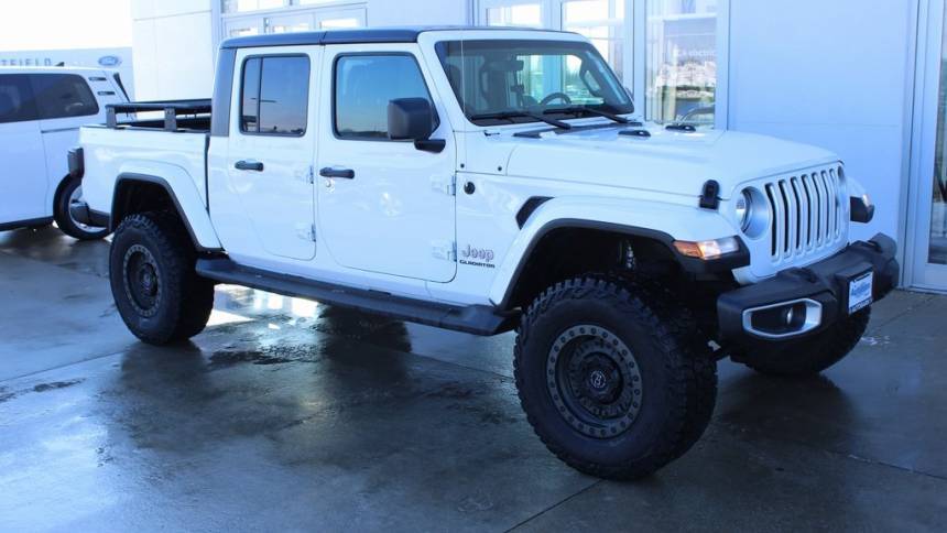 2021 Jeep Gladiator Overland — Pickup Truck — 57,998 mi — Countryside, IL