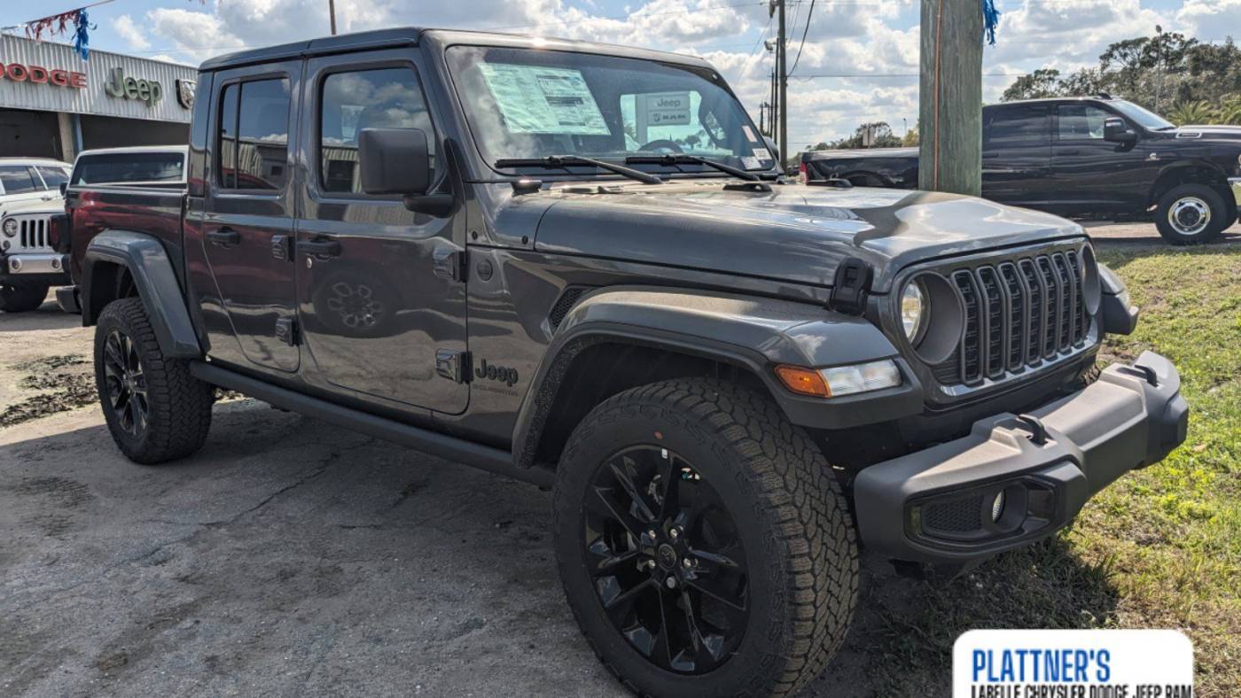2024 Jeep Gladiator Sport — Pickup Truck — 15 mi — LaBelle, FL
