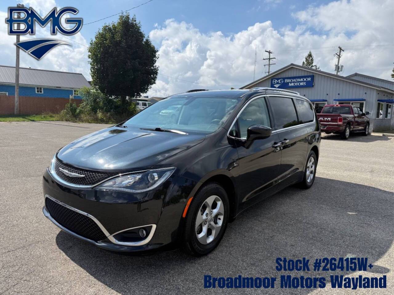 2017 Chrysler Pacifica Touring L Plus — Minivan — 55,701 mi — Wayland, MI