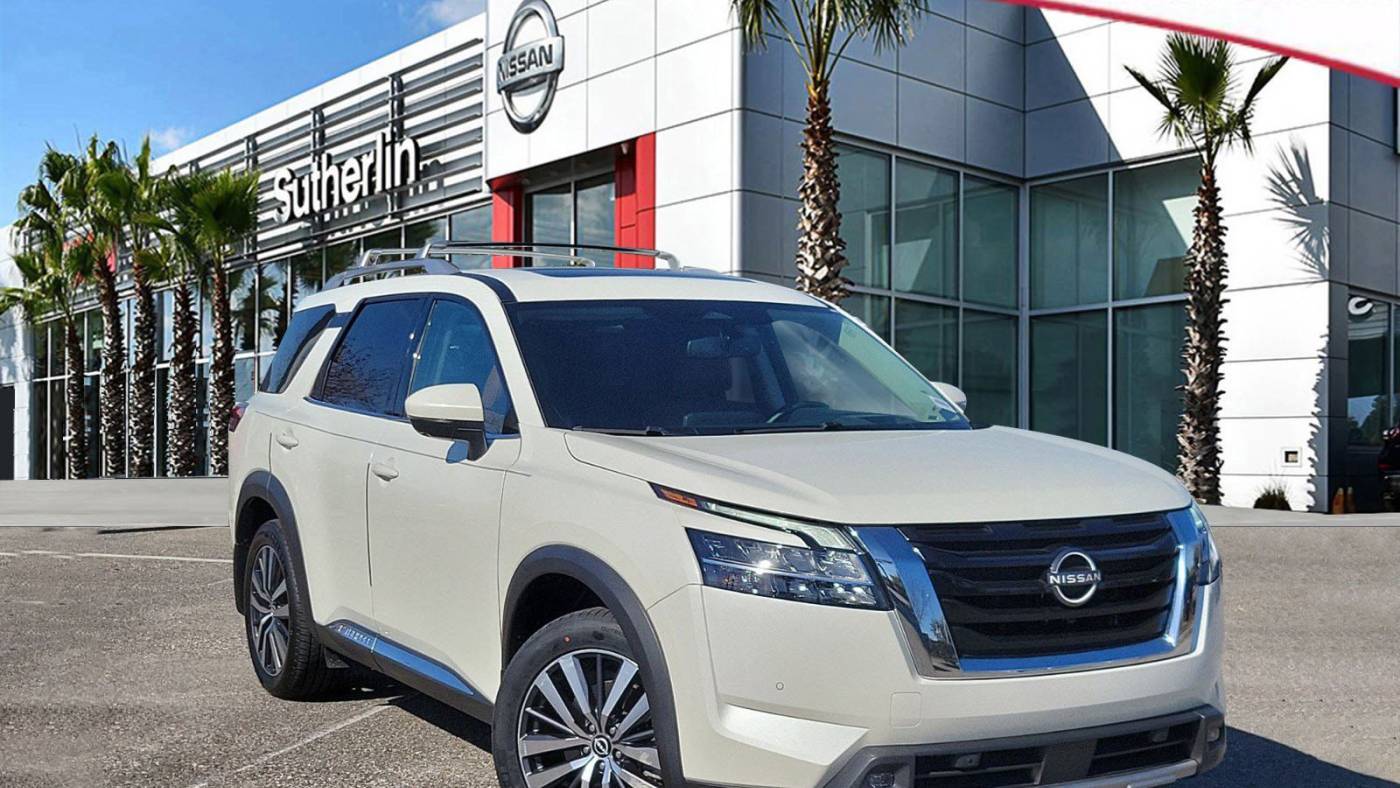 2022 Nissan Pathfinder Platinum — SUV — 45,390 mi — Orlando, FL