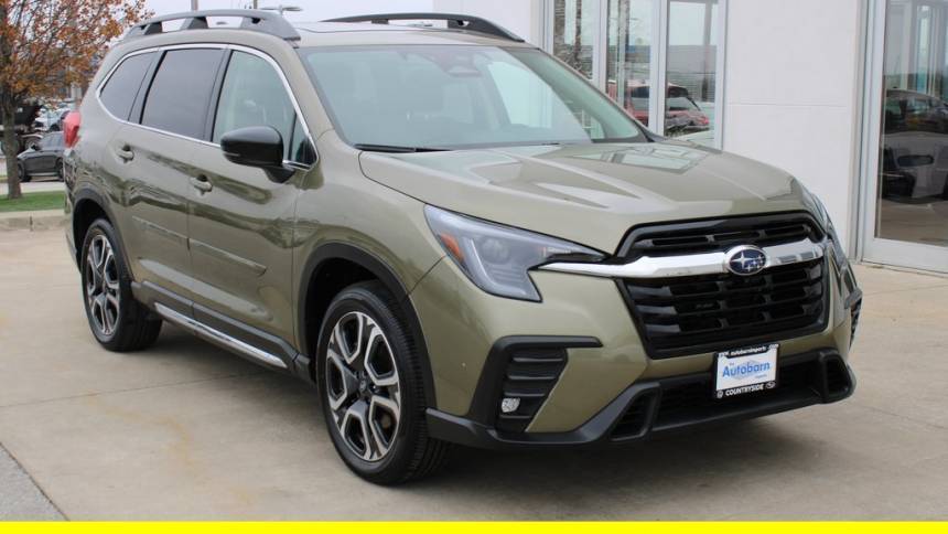 2024 Subaru Ascent Limited — SUV — 3,396 mi — Countryside, IL