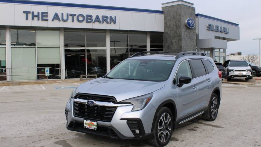 2024 Subaru Ascent Limited — SUV — 3,014 mi — Countryside, IL