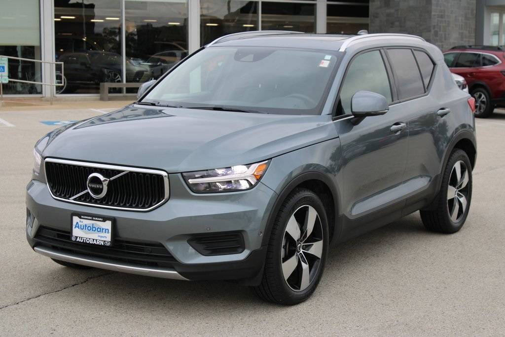 2019 Volvo XC40 Momentum — SUV — 55,530 mi — Countryside, IL