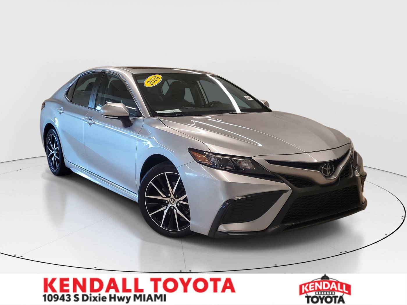 2024 Toyota Camry SE — Sedan — 11,760 mi — Miami, FL