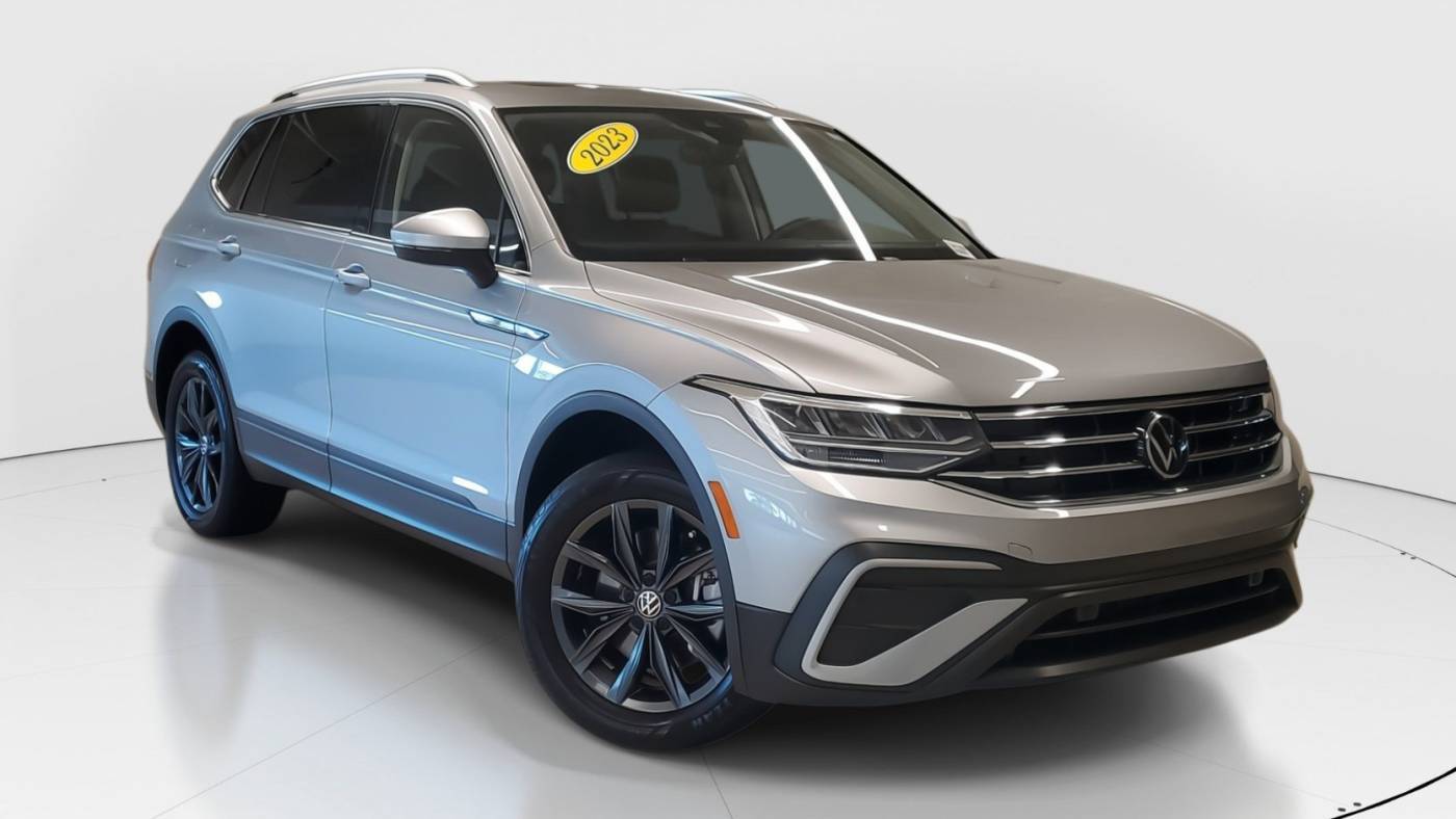 2023 Volkswagen Tiguan SE — SUV — 30,340 mi — Miami, FL