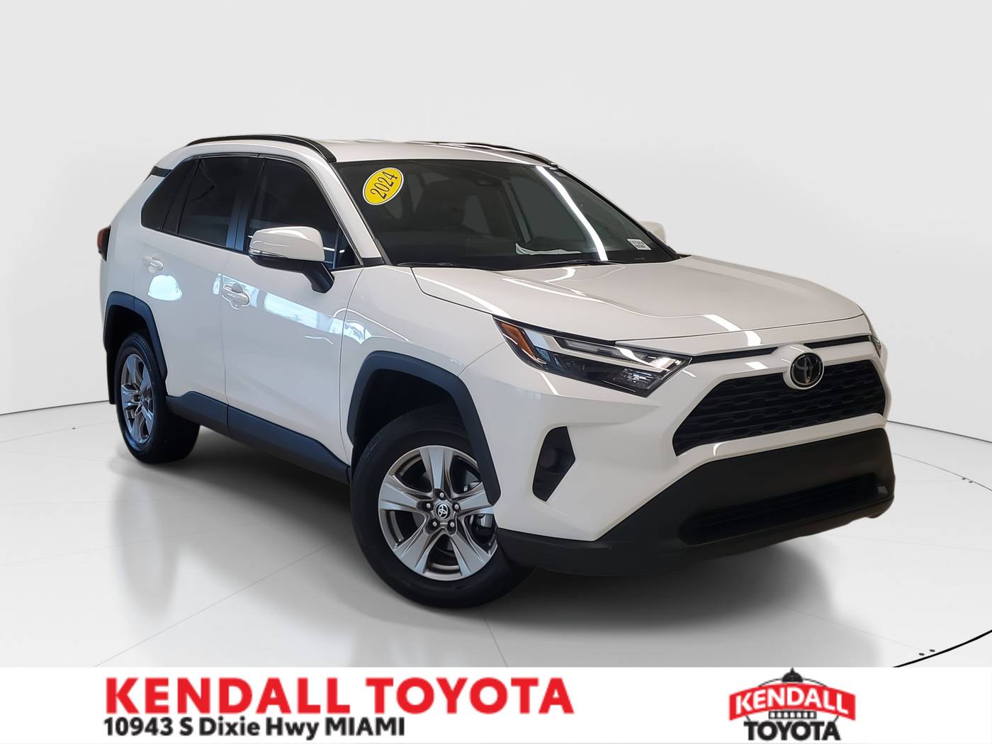 2024 Toyota RAV4 XLE — SUV — 5,500 mi — Miami, FL