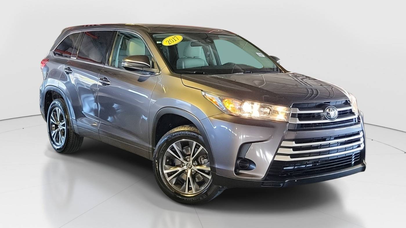 2017 Toyota Highlander LE — SUV — 108,455 mi — Miami, FL