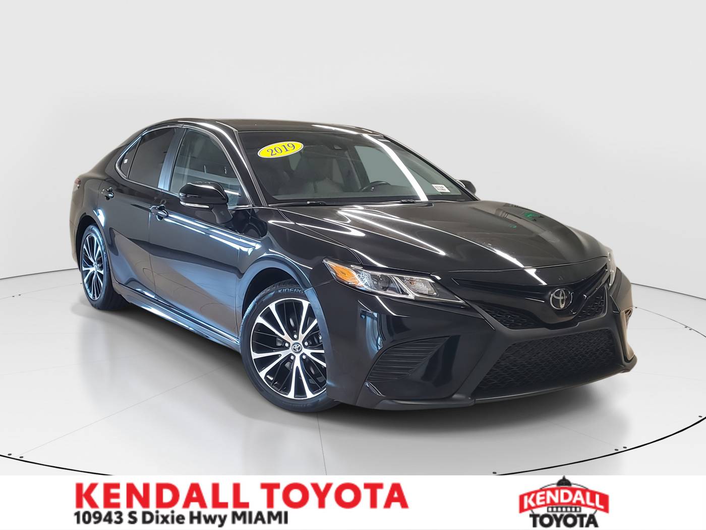 2019 Toyota Camry SE — Sedan — 65,096 mi — Miami, FL