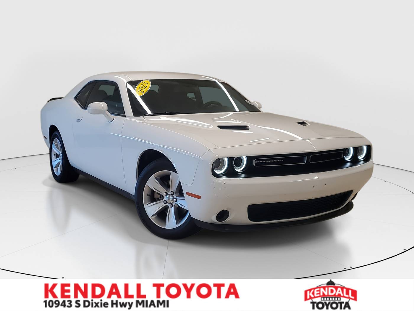 2023 Dodge Challenger SXT — Coupe — 48,631 mi — Miami, FL