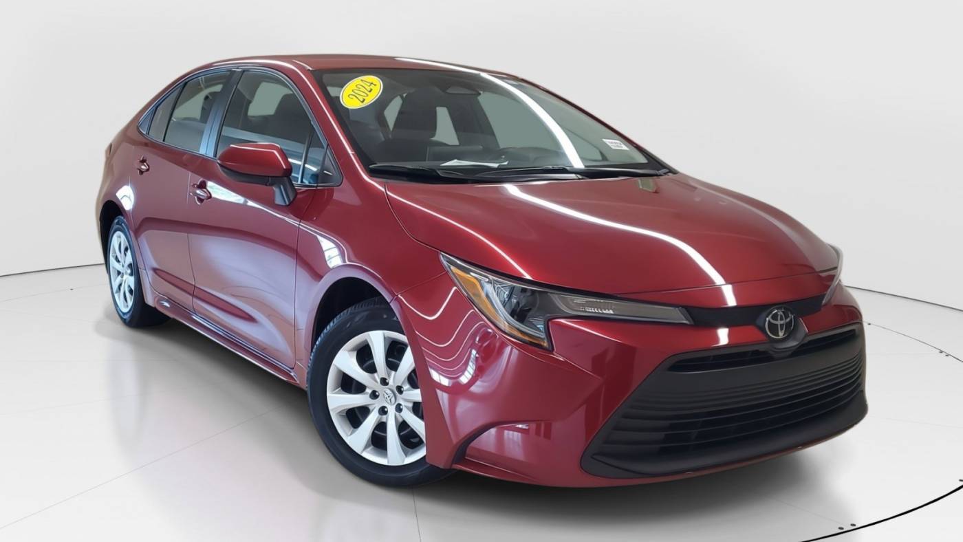 2024 Toyota Corolla LE — Sedan — 15,140 mi — Miami, FL