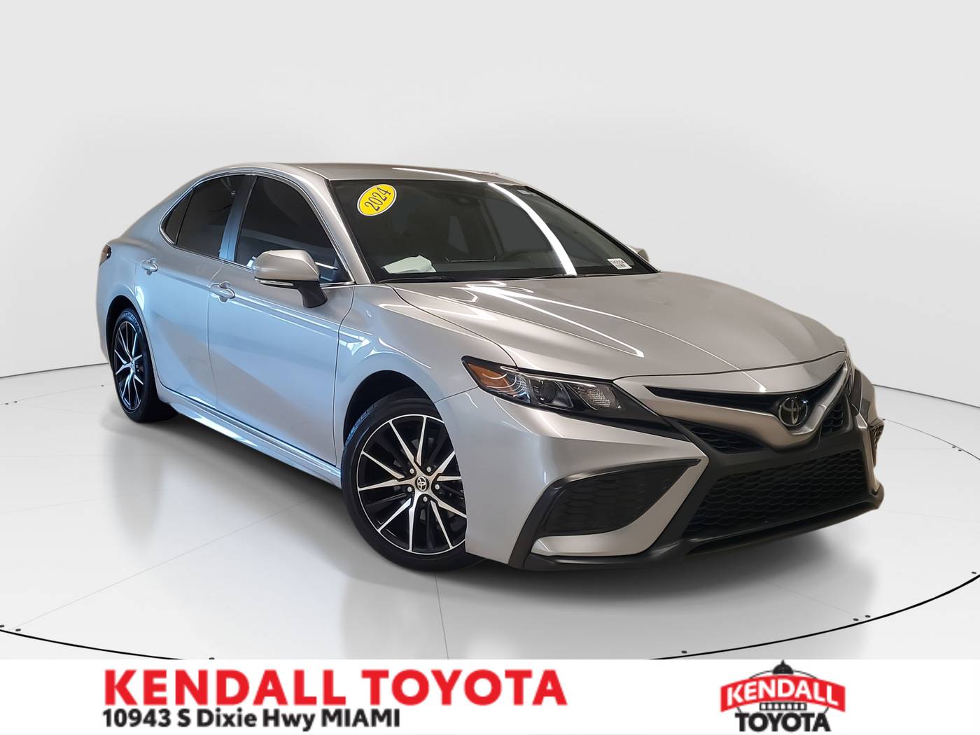 2024 Toyota Camry SE — Sedan — 6,578 mi — Miami, FL