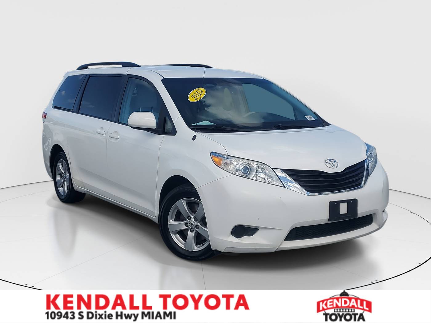 2013 Toyota Sienna LE — Minivan — 72,913 mi — Miami, FL