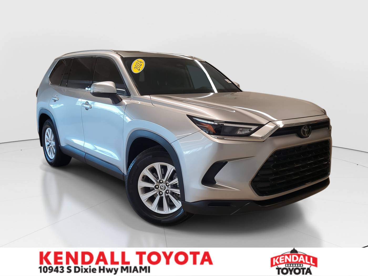 2024 Toyota Grand Highlander XLE — SUV — 12,700 mi — Miami, FL