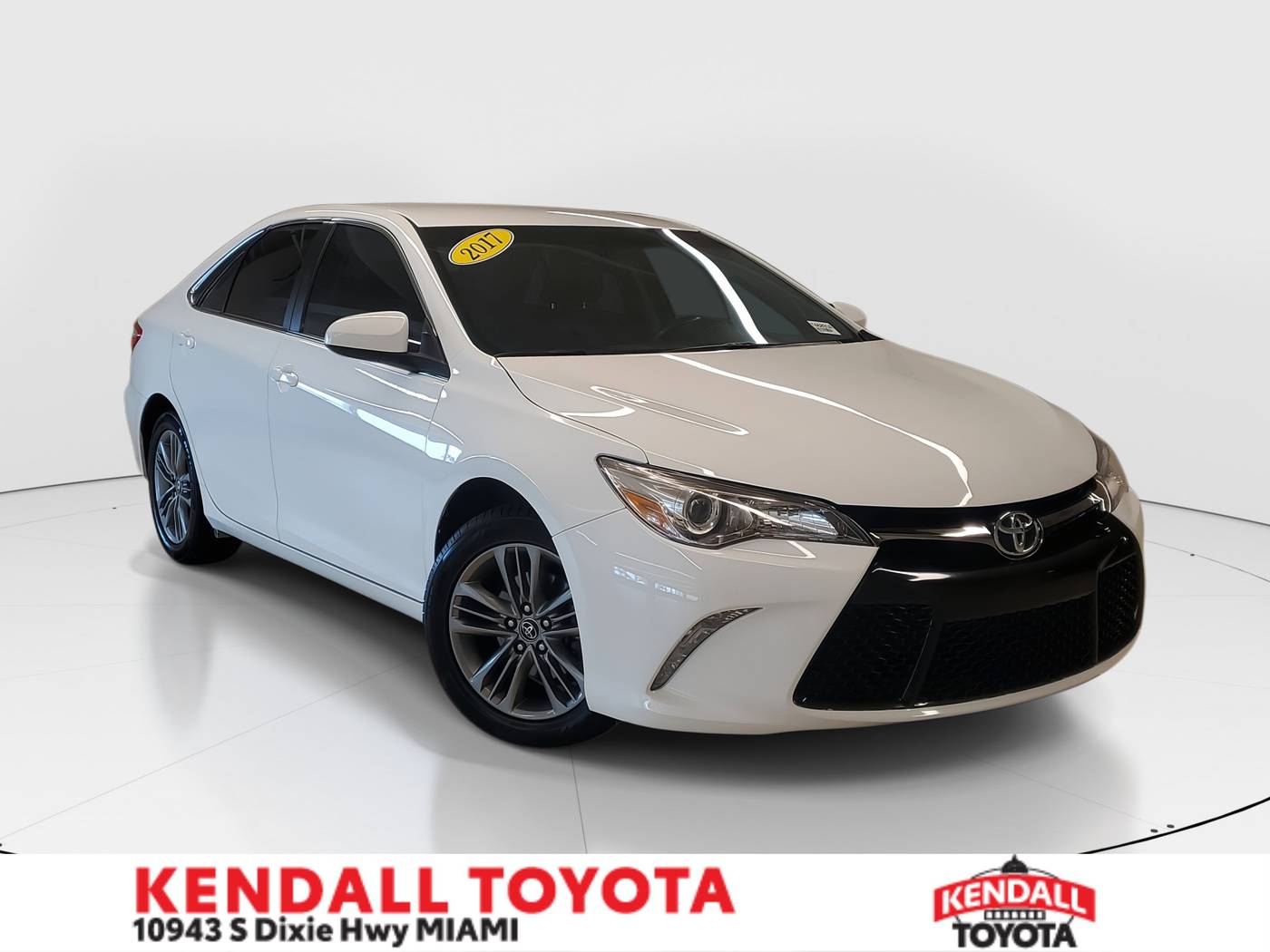 2017 Toyota Camry SE — Sedan — 84,015 mi — Miami, FL