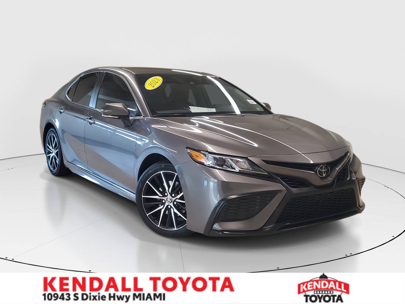 2023 Toyota Camry SE — Sedan — 14,810 mi — Miami, FL