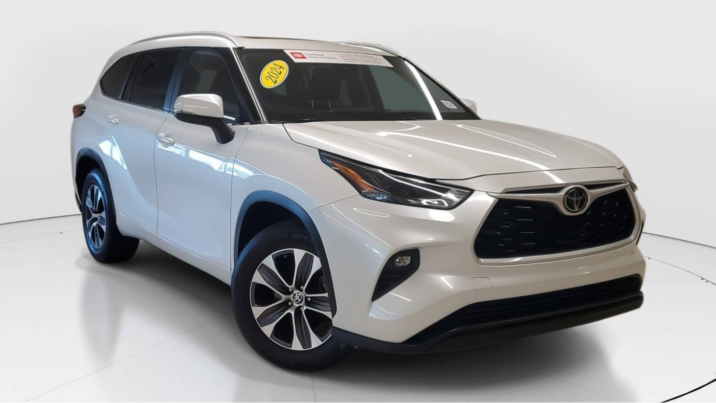 2024 Toyota Highlander LE — SUV — 25,840 mi — Miami, FL