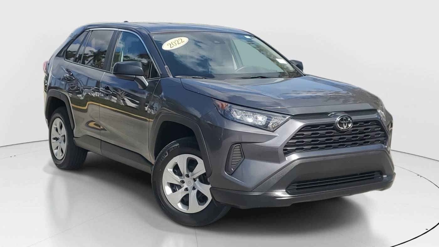 2022 Toyota RAV4 LE — SUV — 21,901 mi — Miami, FL