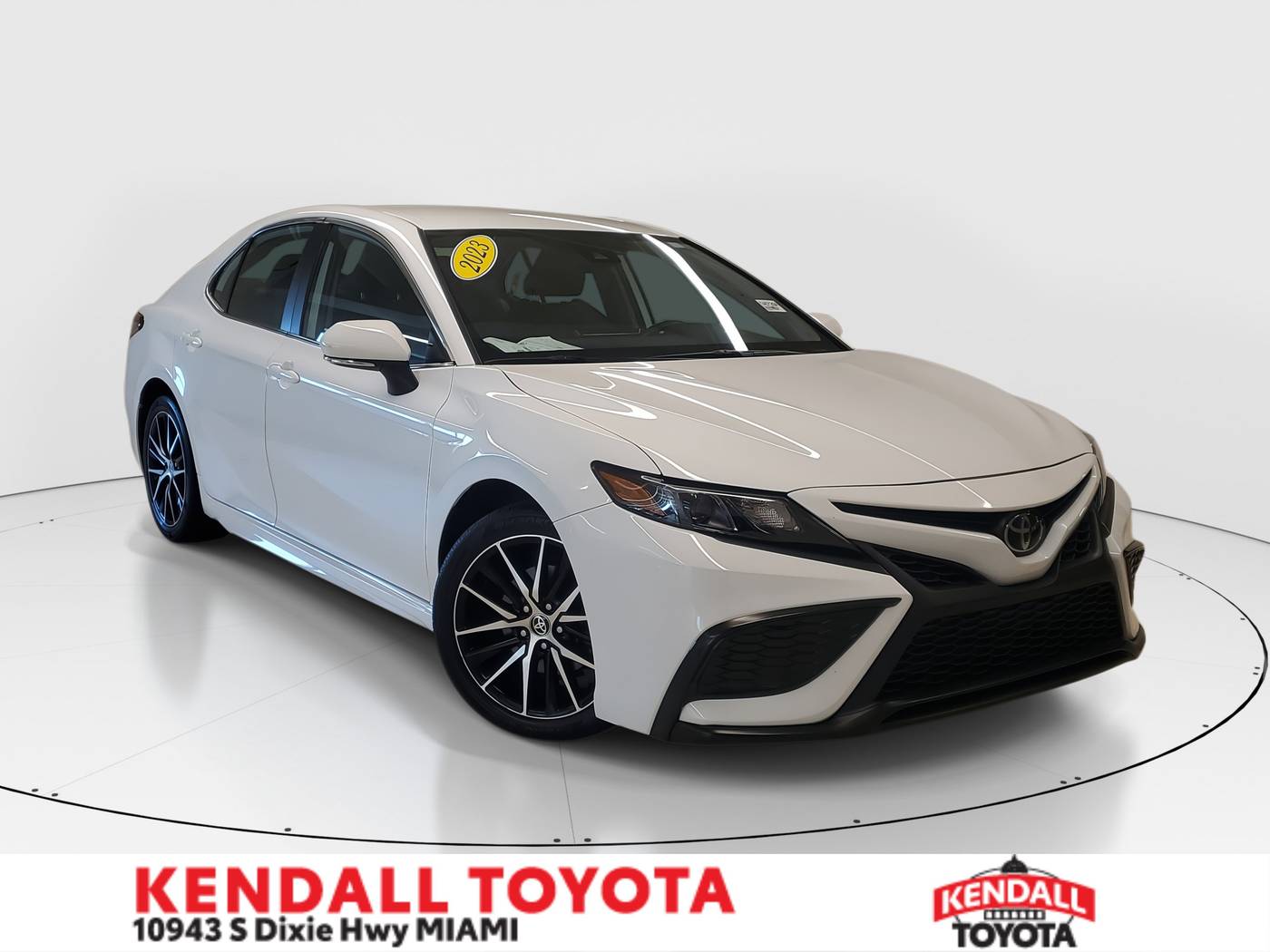 2023 Toyota Camry SE — Sedan — 25,131 mi — Miami, FL