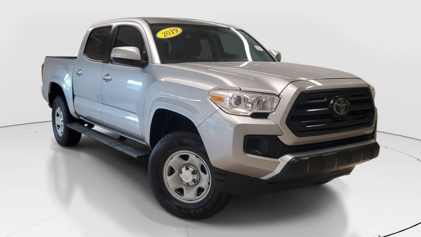 2019 Toyota Tacoma SR — Pickup Truck — 43,226 mi — Miami, FL