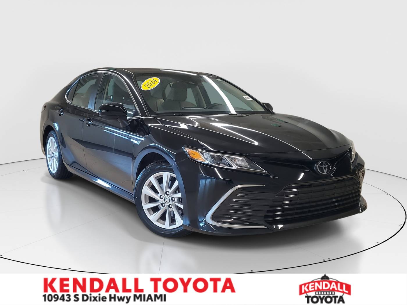 2024 Toyota Camry LE — Sedan — 29,245 mi — Miami, FL