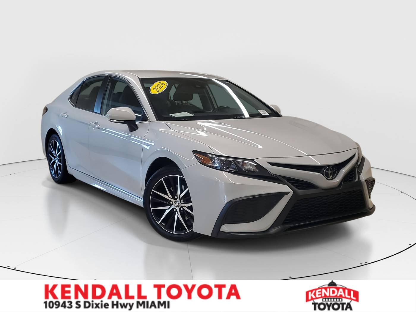2024 Toyota Camry SE — Sedan — 25,011 mi — Miami, FL