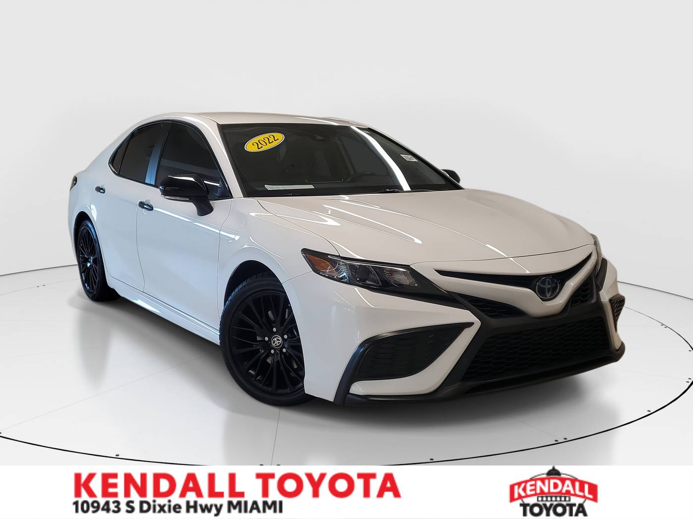 2022 Toyota Camry Hybrid SE — Sedan — 48,988 mi — Miami, FL