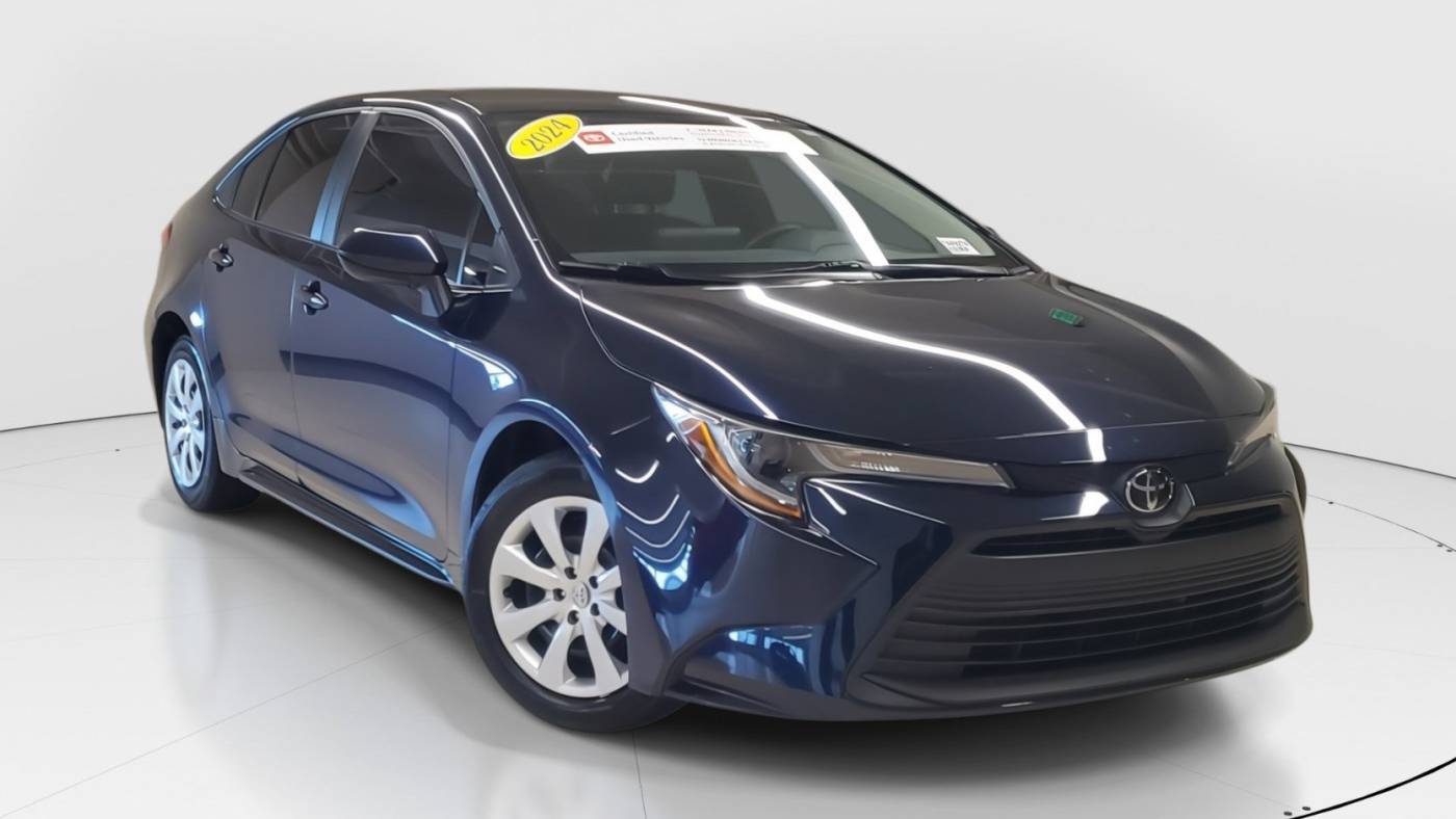 2024 Toyota Corolla LE — Sedan — 48,769 mi — Miami, FL