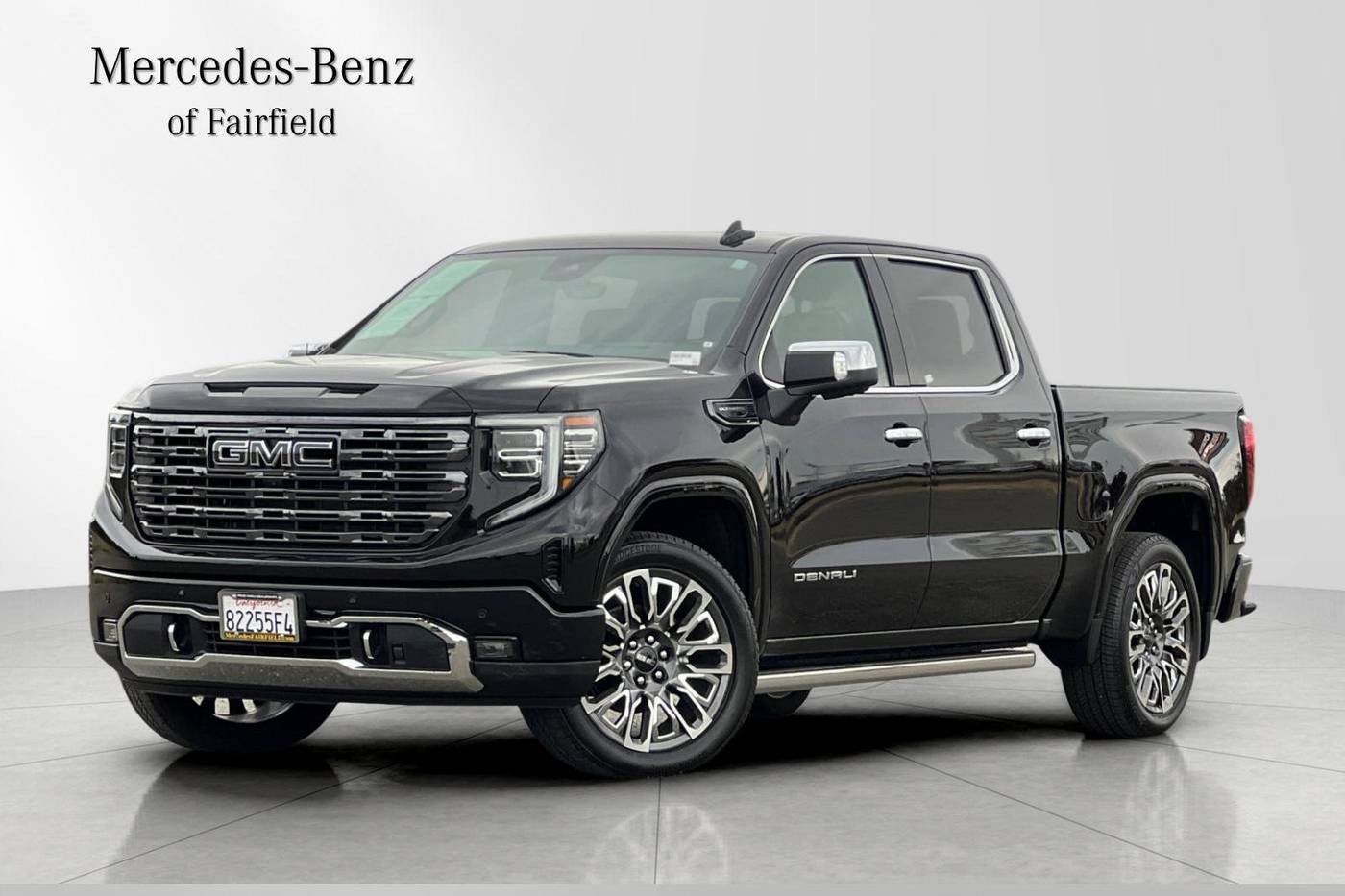 2025 GMC Sierra 1500 Denali Ultimate — Pickup Truck — 5,676 mi — Fairfield, CA