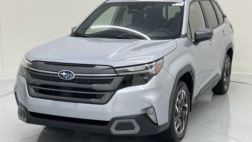 2025 Subaru Forester Limited — SUV — 5,559 mi — Bensenville, IL