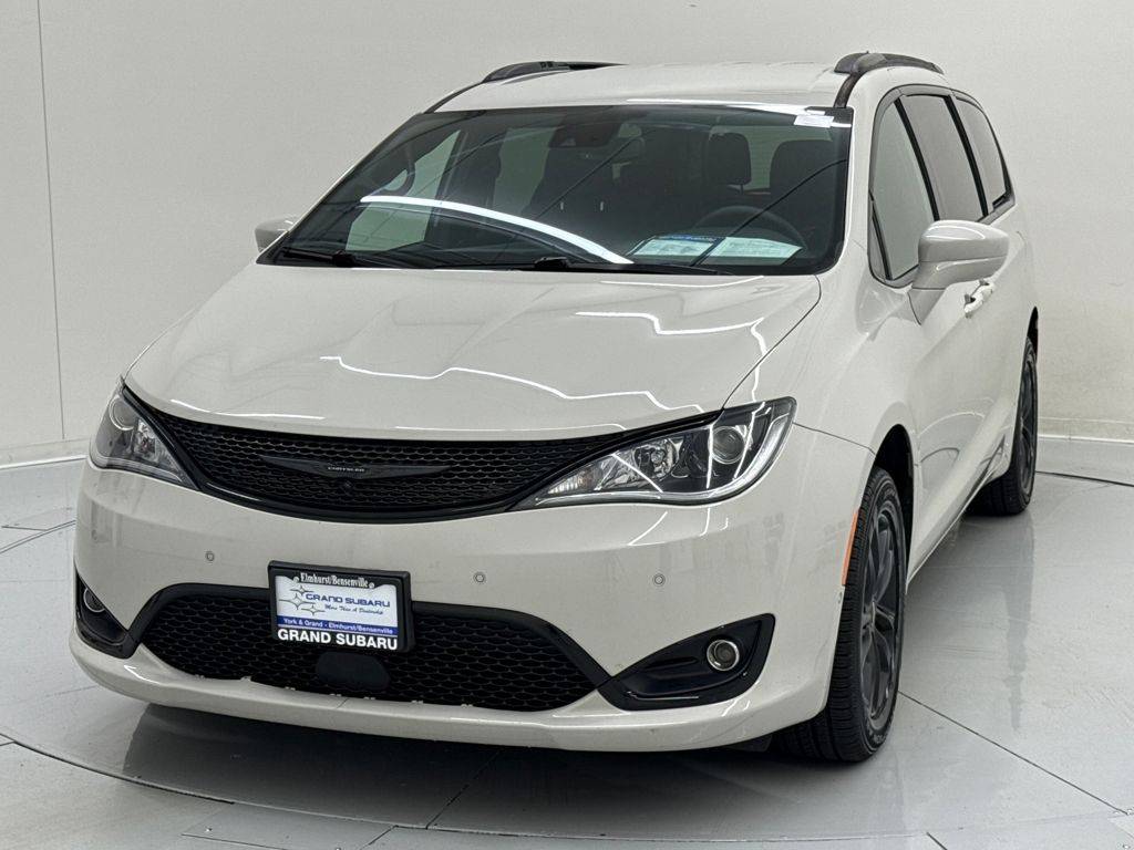 2020 Chrysler Pacifica Launch Edition — Minivan — 32,184 mi — Bensenville, IL