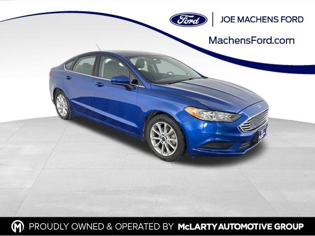 2017 Ford Fusion SE — Sedan — 90,427 mi — Columbia, MO
