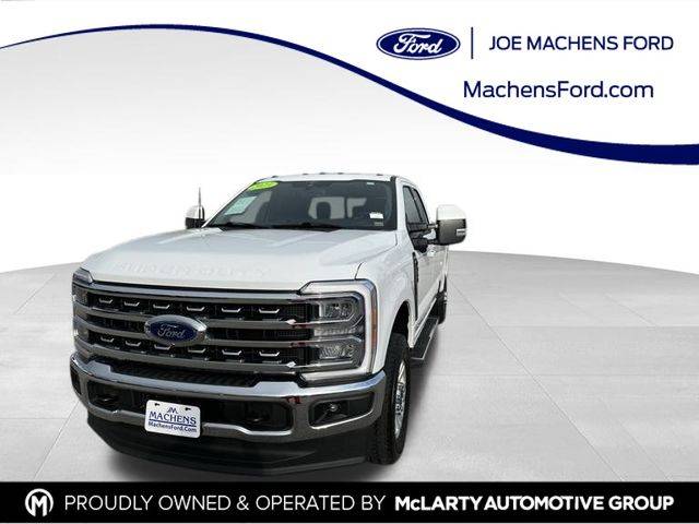 2023 Ford Super Duty F-350 LARIAT — Pickup Truck — 15,599 mi — Columbia, MO