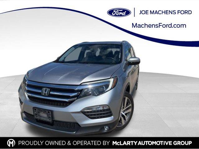 2017 Honda Pilot Touring — SUV — 130,796 mi — Columbia, MO