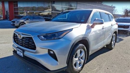 2022 Toyota Highlander LE — SUV — 20,602 mi — Hackettstown, NJ