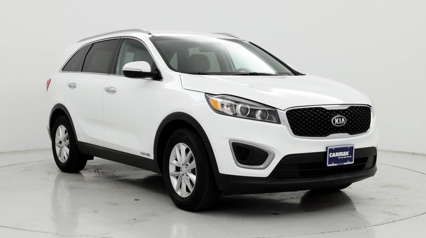 2016 Kia Sorento LX V6 — SUV — 77,841 mi — Chattanooga, TN